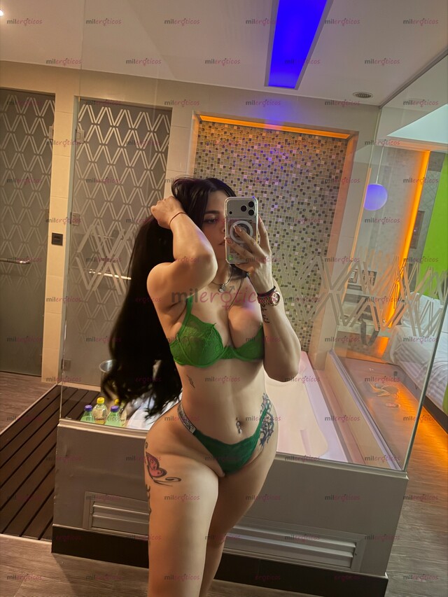 FOTOS DE DISPONIBLE EXCLUSIVA PARA TI ESTAS CALIENTE RESERVA CONMIGO AMOR