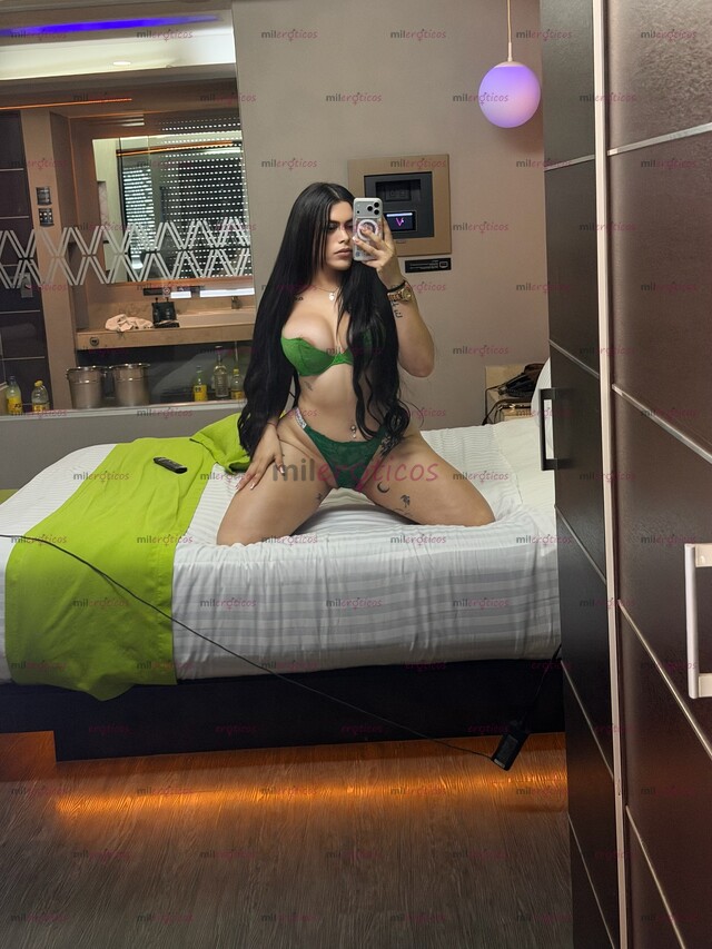 FOTOS DE DISPONIBLE EXCLUSIVA PARA TI ESTAS CALIENTE RESERVA CONMIGO AMOR