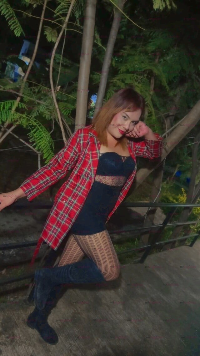 FOTOS DE TE HAGO DELICIOSO BESO NEGRO ACTIVA O PASIVA CON LUGAR MUY COMPLACIENTE