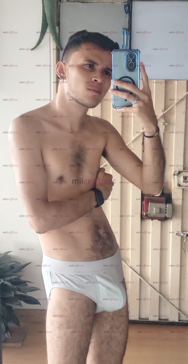 FOTOS DE CHICO JOVEN PASIVO DE 24 AÑOS PARA CUMPLIR TUS FANTASÍAS