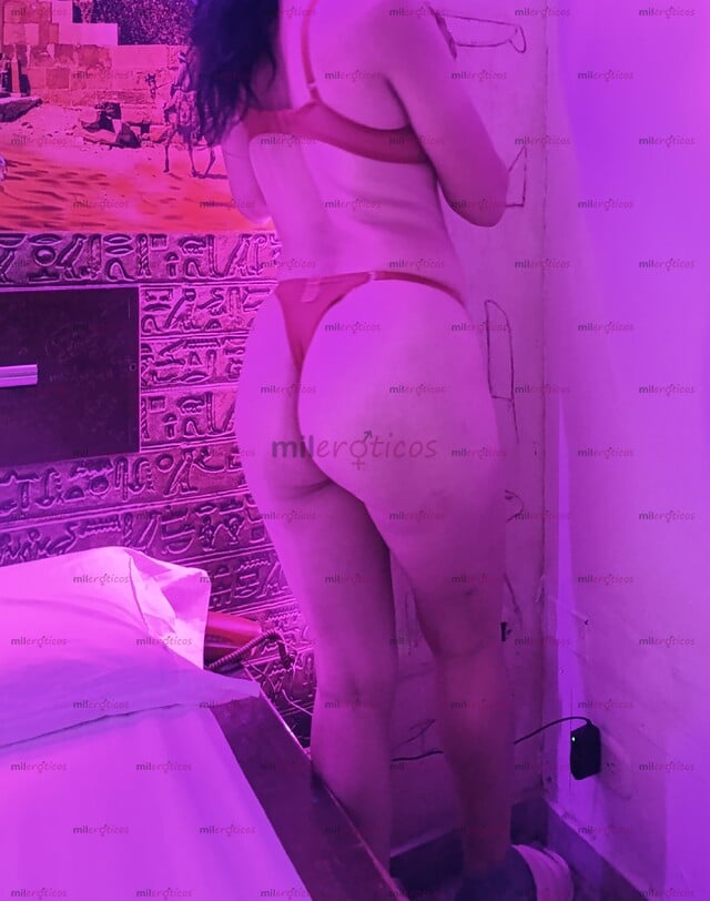 FOTOS DE FLACA Y MORENO PAREJA DE BARRANCABERMEJA OFRECIENDO SERV