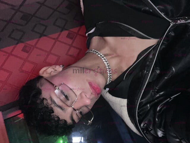 FOTOS DE HOLA SOY OWEN, TENGO 19 AÑOS, MUY CARISMÁTICO Y DIVERTIDO