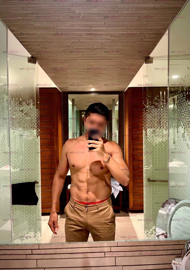 FOTOS DE CHICO FIT LISTO PARA COMPLACER Y PASARLA BIEN