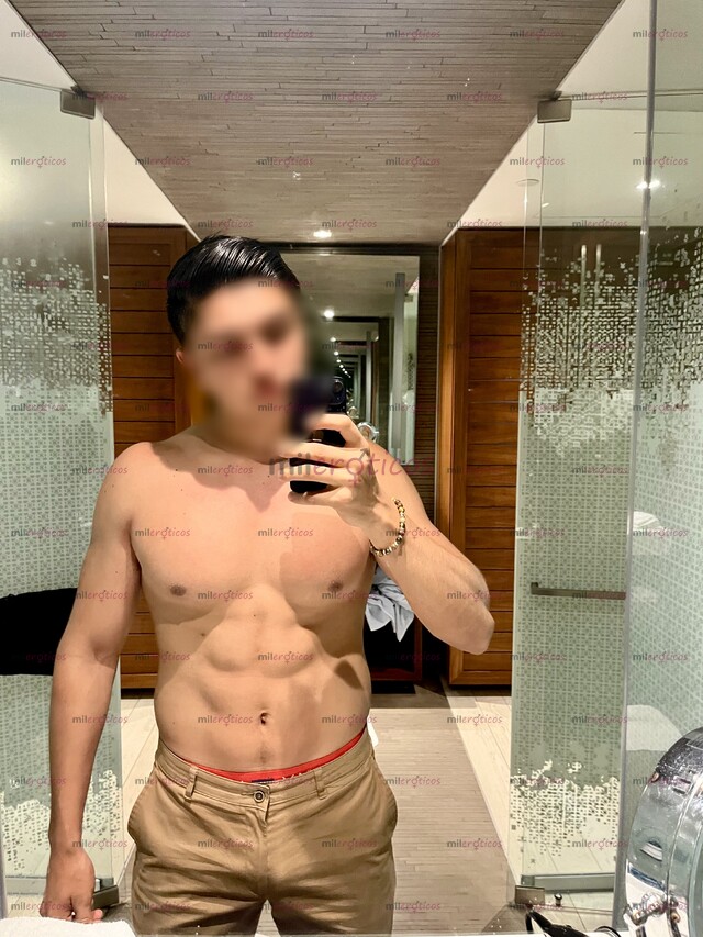 FOTOS DE CHICO FIT LISTO PARA COMPLACER Y PASARLA BIEN