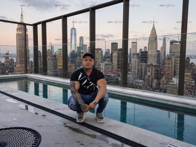 FOTOS DE VERSATIL DISPONIBLE 24 HORAS EN MI SITIO O A DOMICILIO DESCOMPLICADO CONOCEME