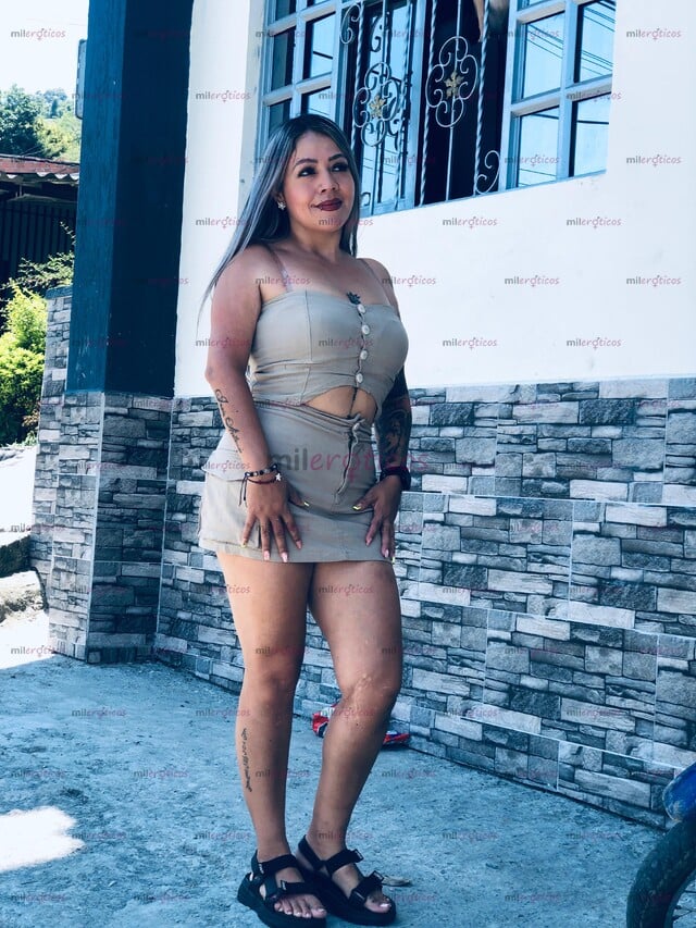 FOTOS DE SOY UNA MONITA MUY ARDIENTE TE DARÉ UN RICO SEXO APROVECHA