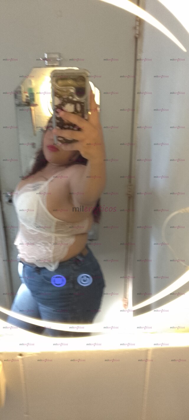 FOTOS DE HOLA PAPI SOY ESTRELLA , UNA CHICA CURVY , VEN Y VAMOS A DIVERTIRNOS