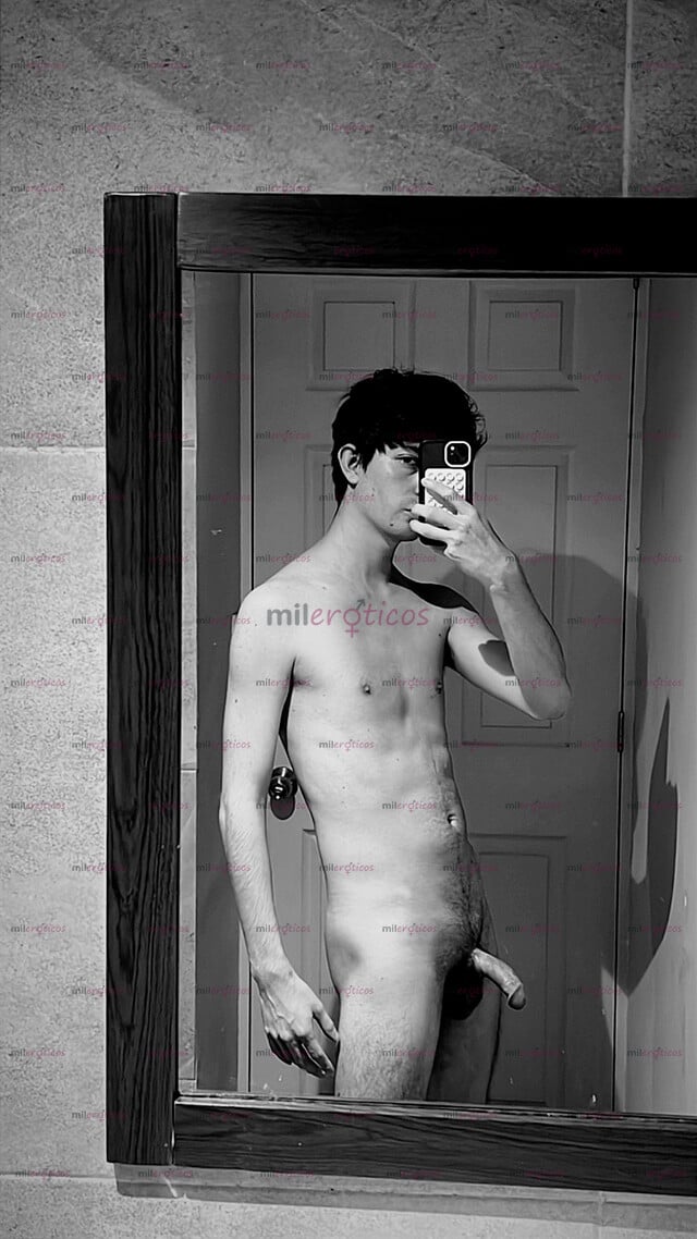 FOTOS DE TWINK CON GANAS DE LECHE Y COMPLACIENTE DISPONIBLE YA