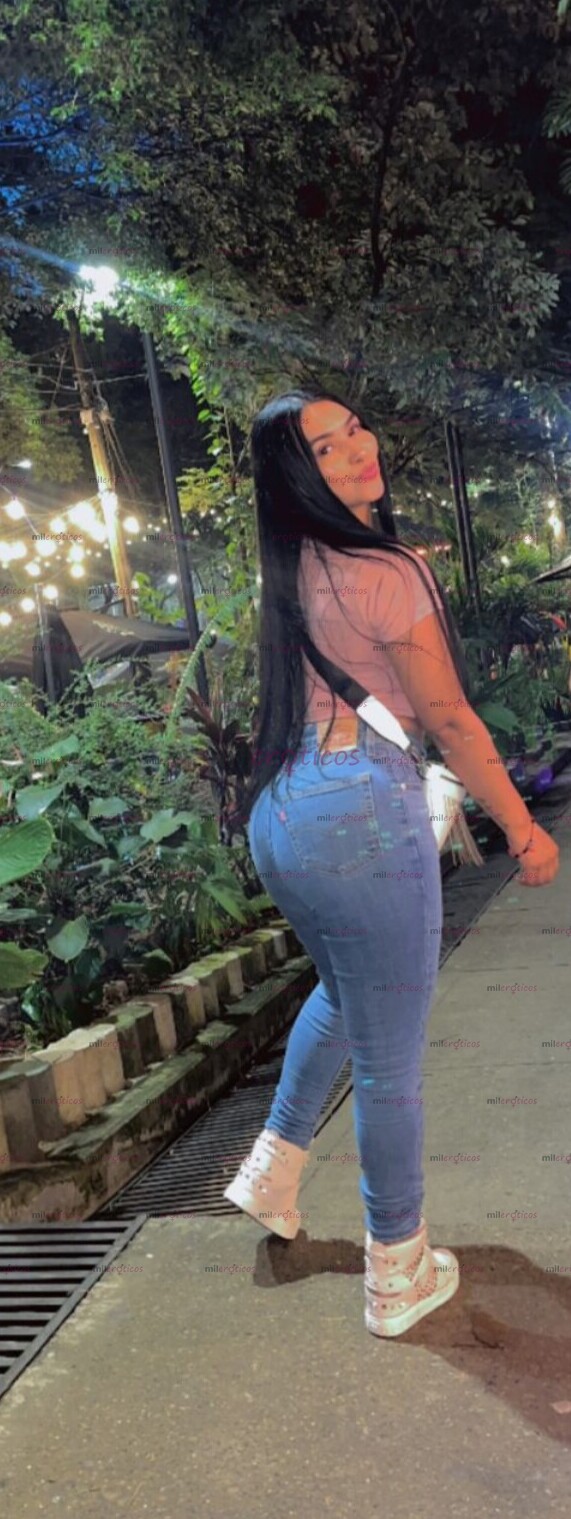 FOTOS DE DISPUESTA A SER TU DULCE AMANTE ESPECTACULAR PELINEGRA