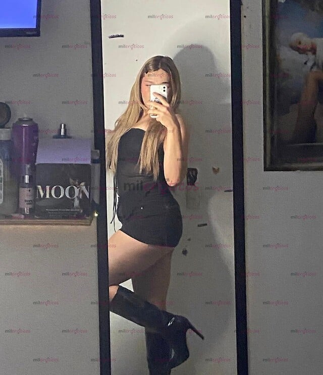 FOTOS DE LA RUBIA DE TUS SUEÑOS SÚPER MEGA CALIENTE Y SIEMPRE CON MUCHAS GANAS