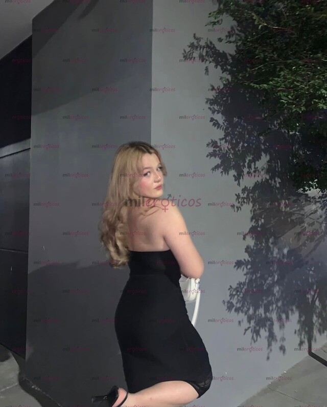 FOTOS DE LA RUBIA DE TUS SUEÑOS SÚPER MEGA CALIENTE Y SIEMPRE CON MUCHAS GANAS