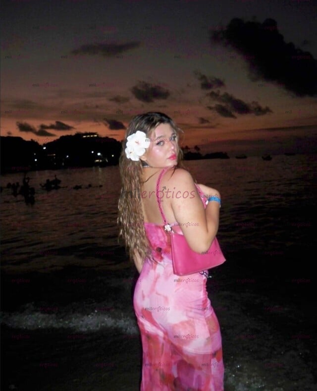FOTOS DE LA RUBIA DE TUS SUEÑOS SÚPER MEGA CALIENTE Y SIEMPRE CON MUCHAS GANAS