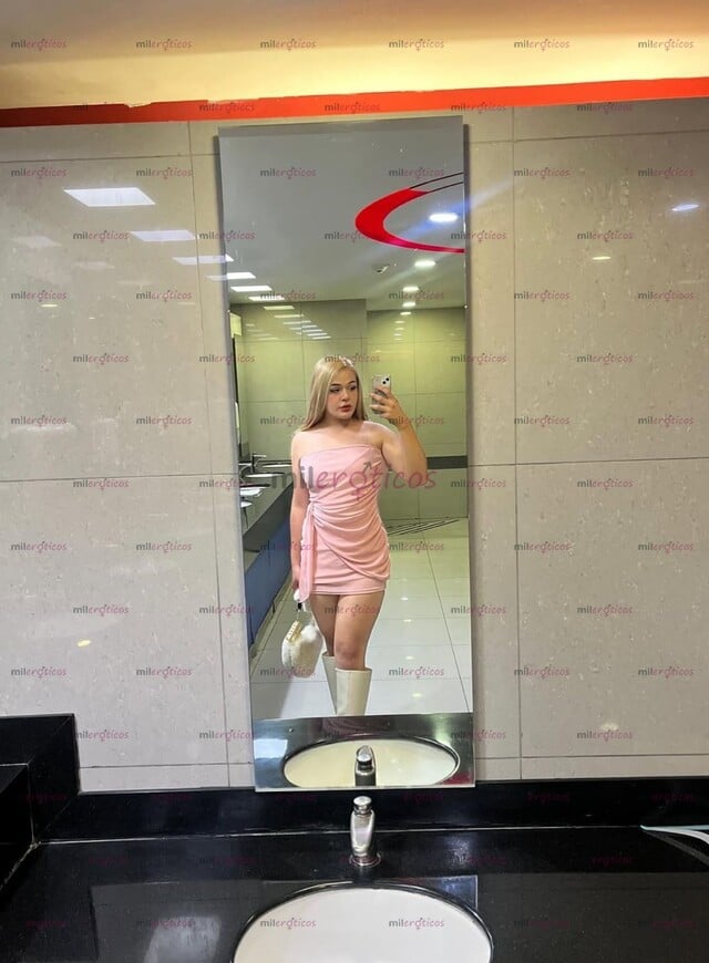 FOTOS DE LA RUBIA DE TUS SUEÑOS SÚPER MEGA CALIENTE Y SIEMPRE CON MUCHAS GANAS