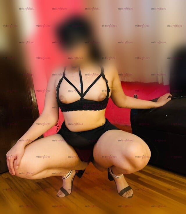 FOTOS DE SOY UNA JOVENCITA ENCANTADORA...GUAPA, RICA Y MUY JOVEN..DUSFRUTA MIS RICAS NALG