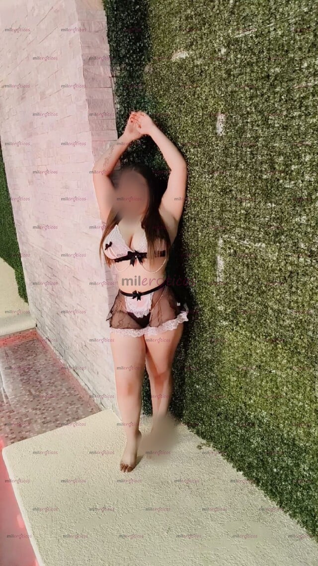 FOTOS DE CHICHONA BLANQUITA NUEVA EN EL AMBIENTE PAPI LLÁMAME