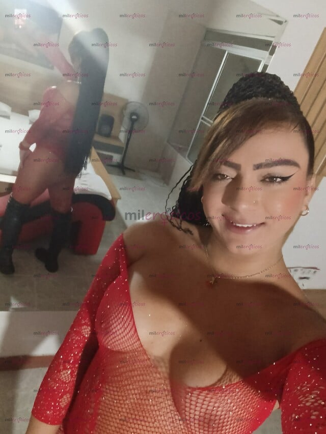 FOTOS DE HERMOSA TRANS CALIENTE Y ARDIENTE BIEN CHUPONA EN BELLO