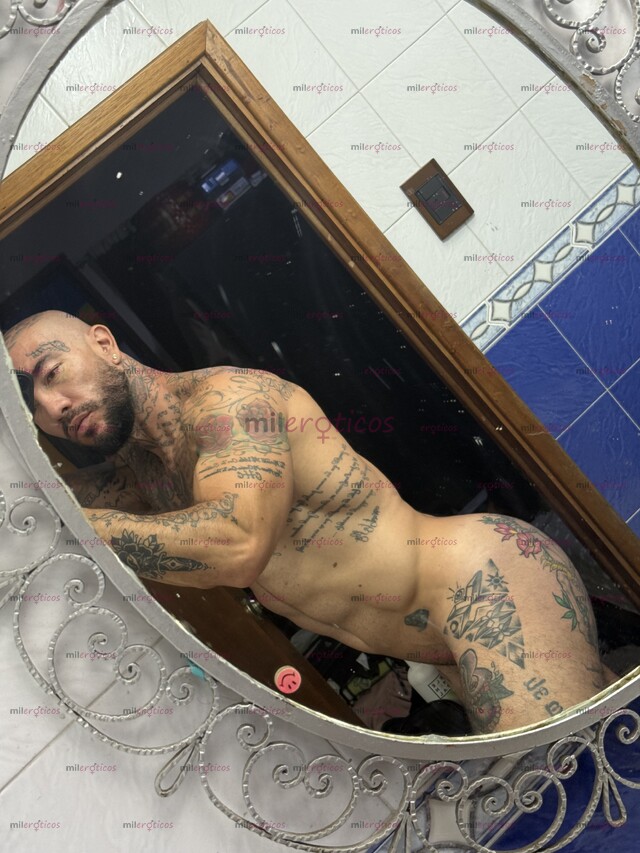FOTOS DE DISCRETO, MASCULINO Y DISPUESTO A COMPLACERTE MÁS DE LO QUE IMAGINAS