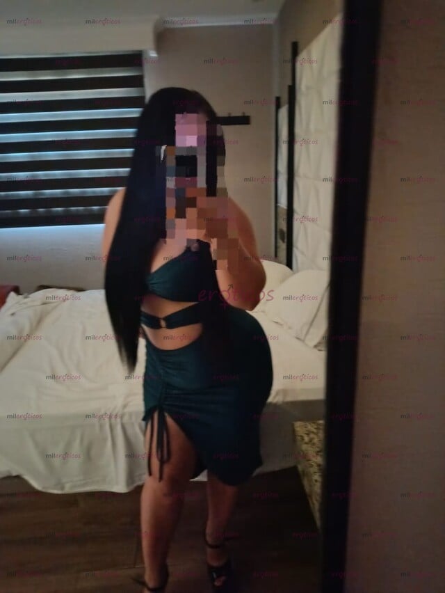 FOTOS DE MIS CHICHIS ERECTAS SON NATURALES Y MIS GRANDES NALGAS ESTAN DURITAS PARA QUE L