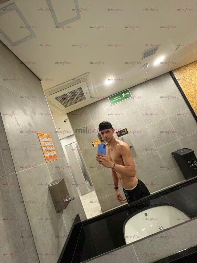 FOTOS DE POLLO VERGON DISPONIBLE, COSTEÑO 20CM , CONTENIDO Y MÁS HABLEMOS