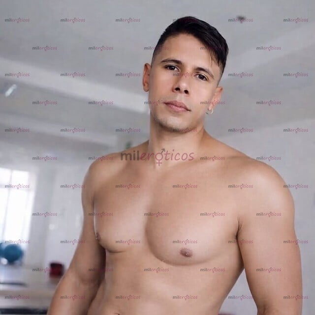 FOTOS DE ANDRÉS VENEZOLANO 8 AÑOS DE EXPERIENCIA Y DE CONFIANZA GUIA TURISTA Y SEGURIDAD