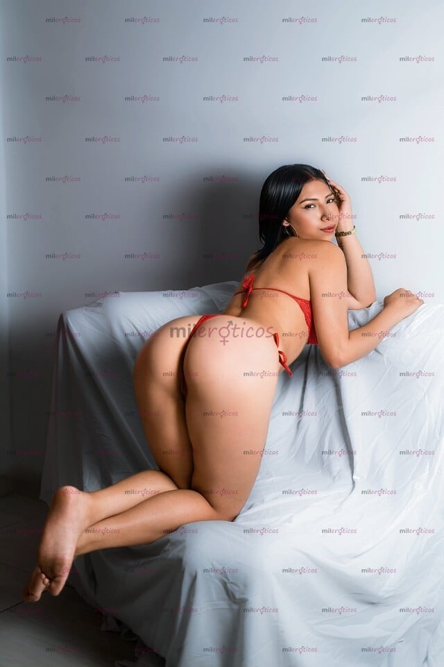 FOTOS DE HOLA MI NOMBRE ES MEGAN MORENA DE LA RIVERA ADICTA AL SEXO SUPER COMPLACIENTE