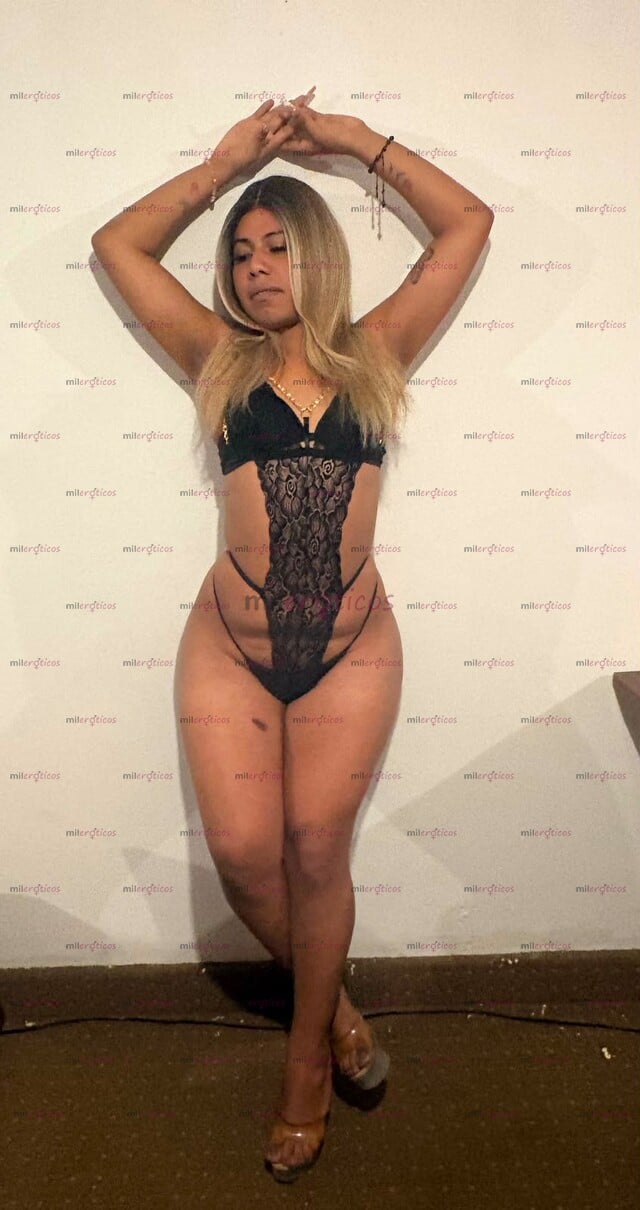 FOTOS DE HOLI PAPI LLEGO TU MORENA CULONA PARA DARTE PLACER