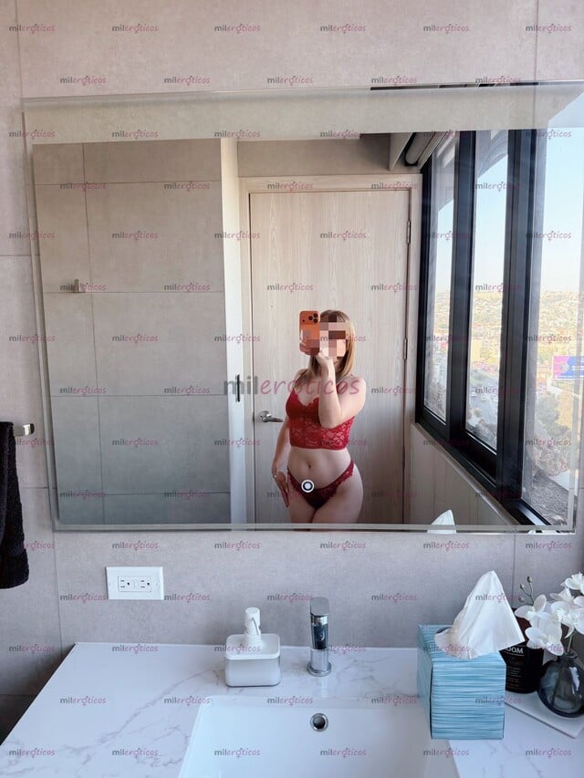 FOTOS DE HOLA CARIÑO ESTOY A TUS SERVICIOS LISTA PARA COMPLACERTE