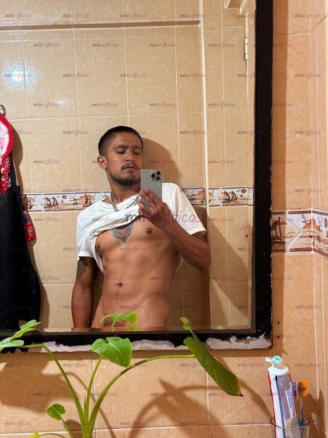 FOTOS DE CHAKAL MORENITO DE 24 AÑOS, VERSÁTIL PARA COMPLACER EN LO QUE QUIERAS
