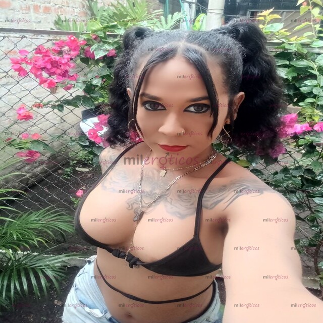 FOTOS DE ANGELICA... CALEÑITA, VERSATIL, DOTADA, SENOS GRANDES, COLA GRANDE
