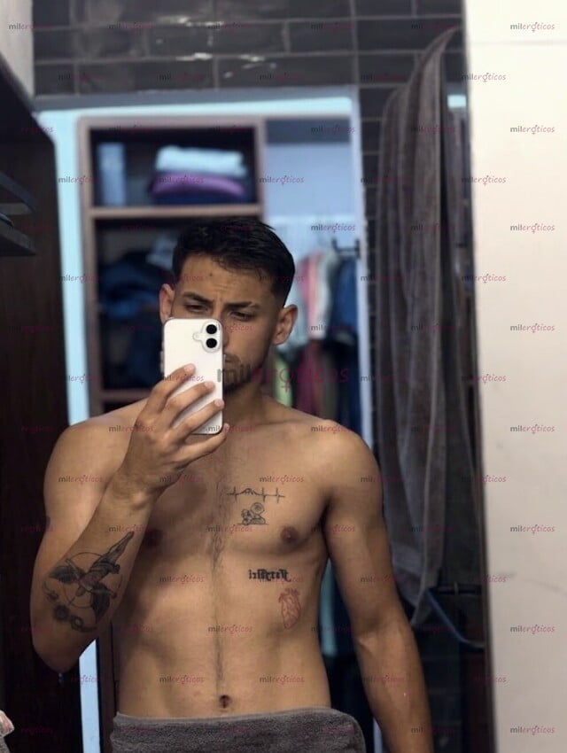 FOTOS DE MORENO, GUAPO Y COMPLACIENTE, ACOMPAÑANTE VARONIL CACHONDO
