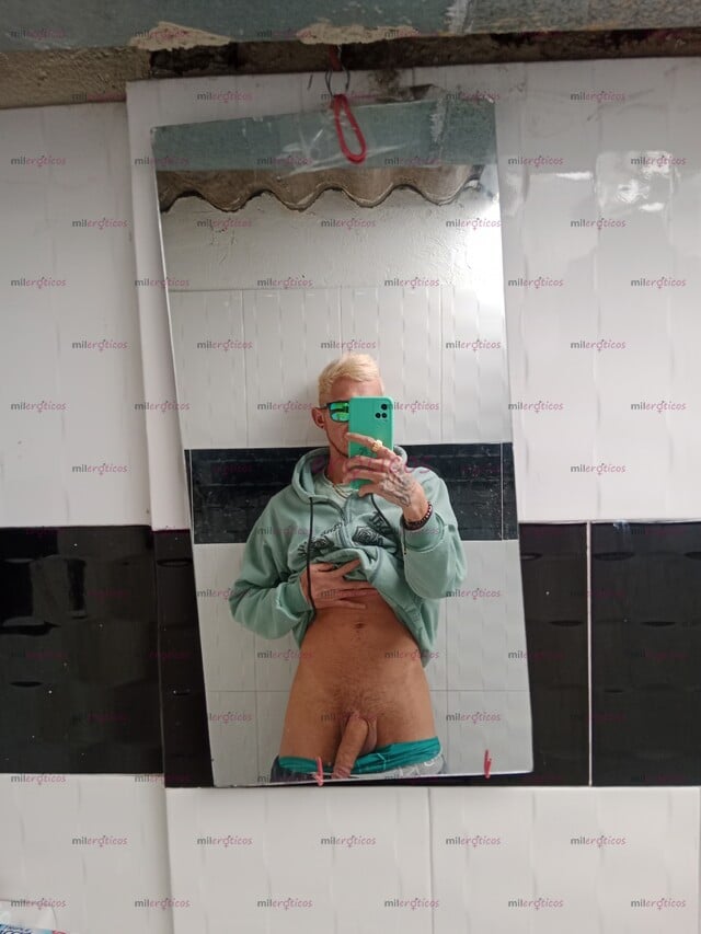FOTOS DE COMPLACIENDO TU MÁS GRANDES FANTASÍA Y DISPUESTO A VOLVERTE LOCO SEXUALMENTE