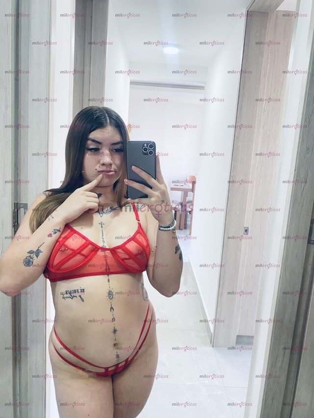 FOTOS DE LUCIANA ARDIENTE Y CON MUCHA ACTICTUD RECIÉN LLEGADA ALA CIUDAD