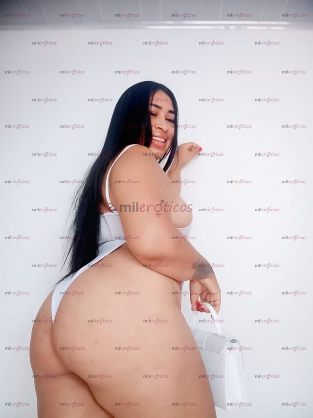 FOTOS DE VEN Y PON A SALTAR MIS RICAS Y GRANDES NALGAS SOBRE TU PENE