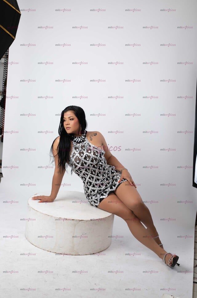 FOTOS DE PROMO COLOMBIANA SEXY Y TIERNA PAPI COMPLACIENTE
