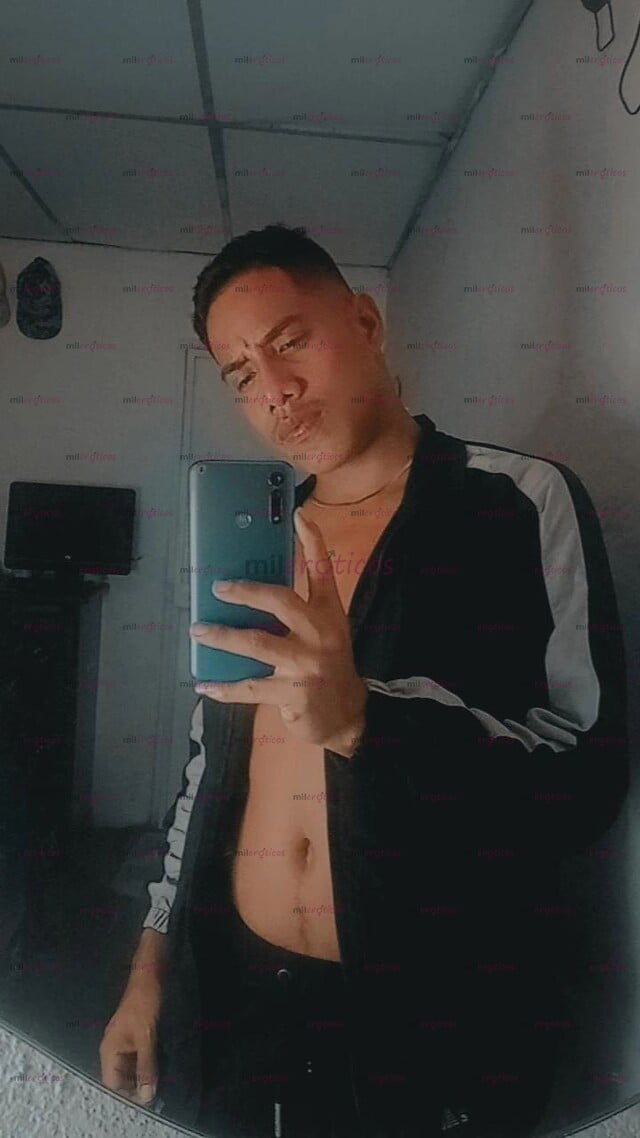 FOTOS DE SEBASTIAN VENEZOLANO PASIVO NUEVO POR LA CIUDAD,TRAGON Y COMPLACIENTE
