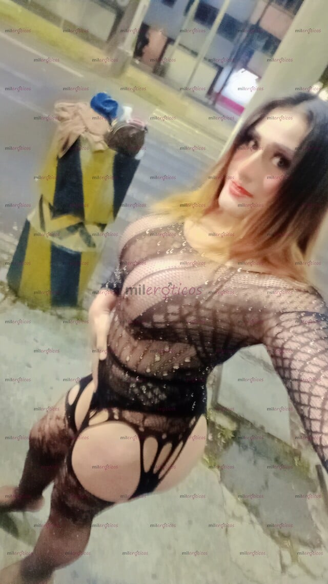 FOTOS DE CHICA TRANS MUY CALIENTE Y MUY CACHONDA EXTROVERTIDA Y MUY SEXOSA
