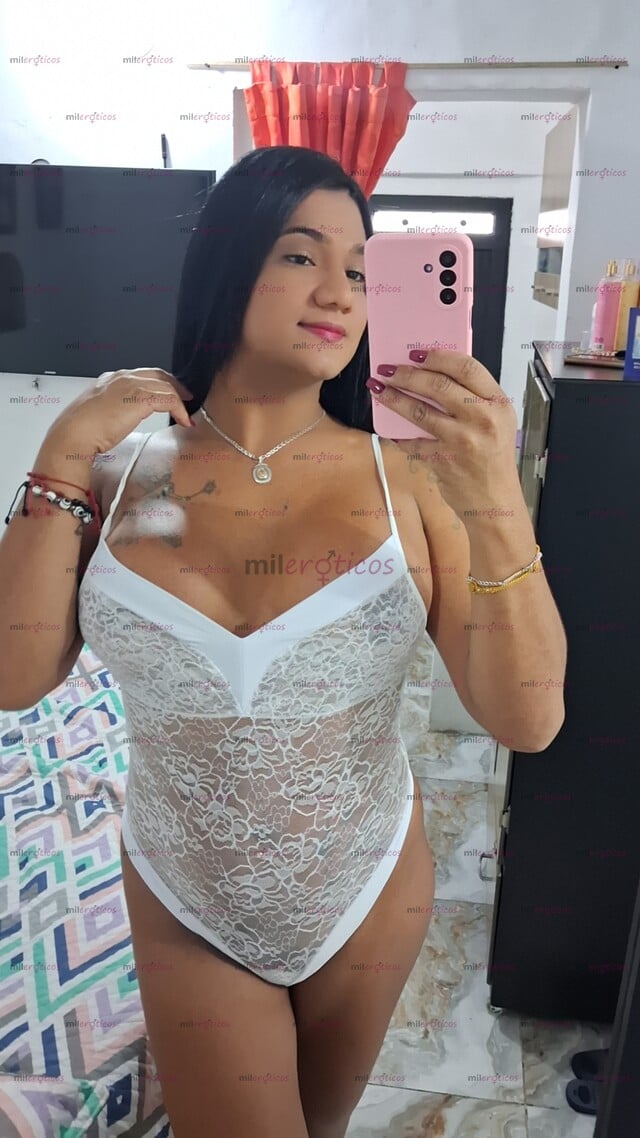 FOTOS DE CAMILA 100 REAL MUY COMPLACIENTE Y CARIÑOSA Y UN BUEN TRATO BESOS