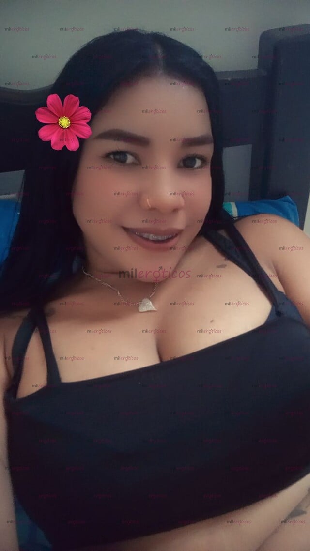 FOTOS DE SOY TU PELINEGRA ESTOY PARA COMPLACERTE EN TODOS LOS SENTIDO