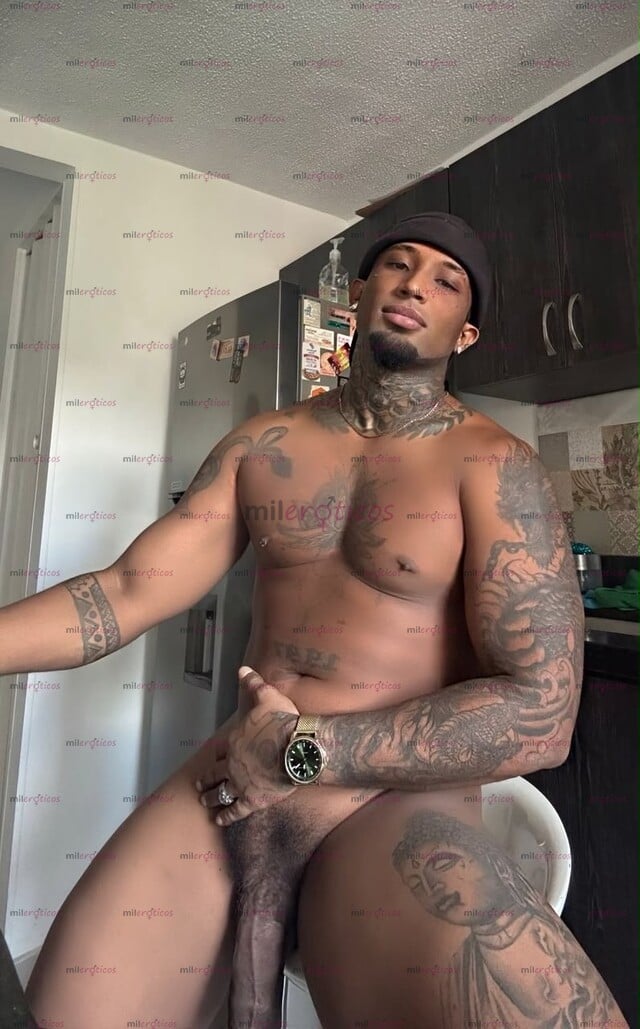FOTOS DE HOMBRE MORENO GRANDE, CALIENTE, DOMINANTE Y VERGON 21CM