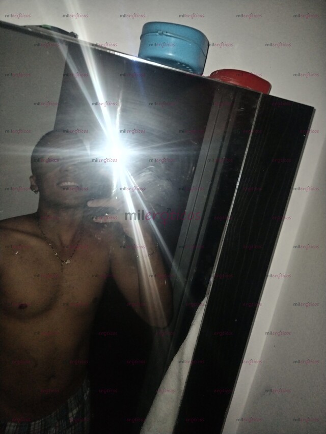 FOTOS DE LISTA PARA HACERTE TOCAR EL CIELO Y DESBORDARTE DE PLACER