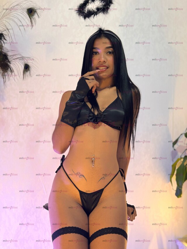 FOTOS DE ALTA FLACA MODELO CUERPO LINDO MORENA PERVERSA