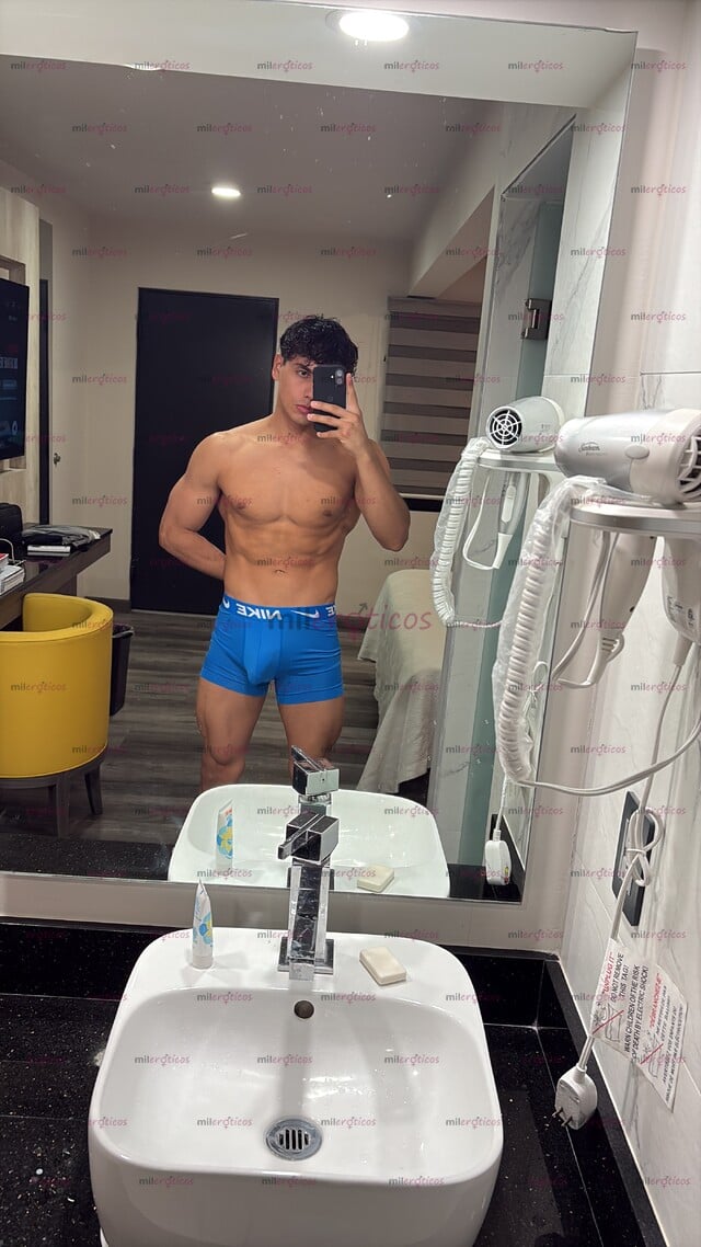 FOTOS DE NUEVO EN HERMOSILLO , JOVEN ATLÉTICO, BUEN CUERPO