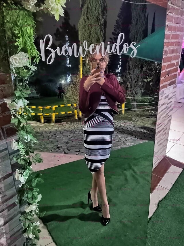 FOTOS DE SI ERES UN CONOCEDOR PODRÁS SABER QUE YO SOY LO QUE BUSCAS