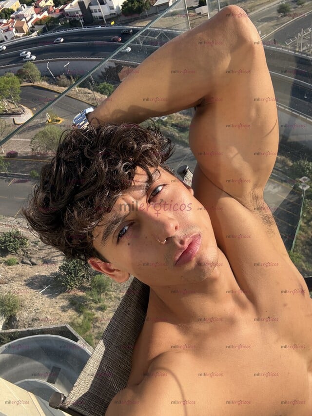 FOTOS DE NUEVO EN HERMOSILLO , JOVEN ATLÉTICO, BUEN CUERPO