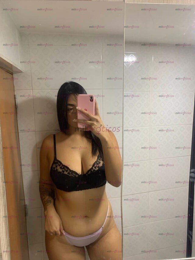 FOTOS DE PRECIOSA CURVY CARA PRECIOSA NALGAS REDONDITAS TETAS DELICIOSAS