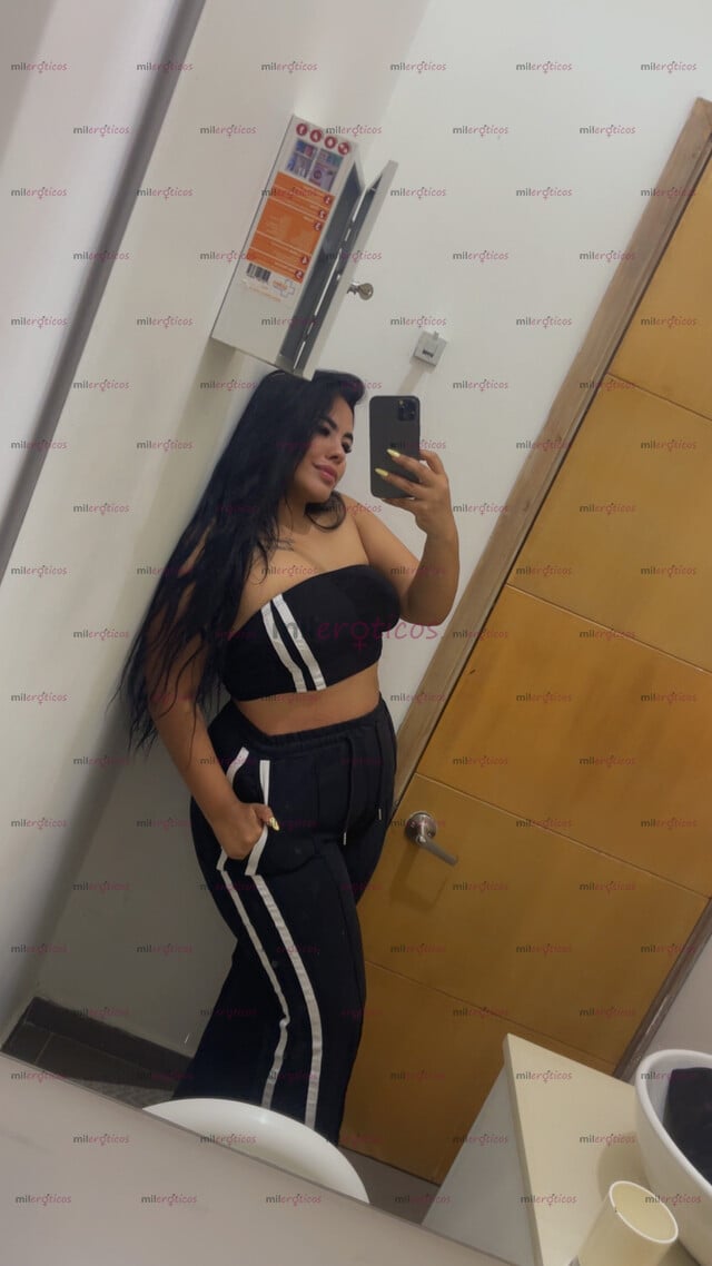 FOTOS DE HOLA AMOR SOY MELANNY HERMOSA MODELO SCORT CON CULO GRANDE