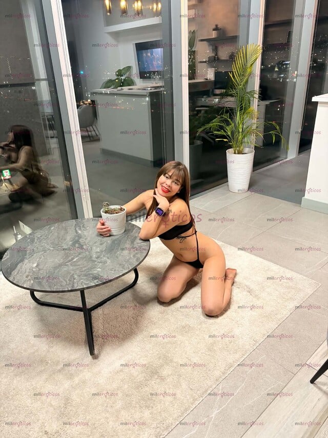 FOTOS DE ACAPULQUEÑA GÜERITA PETTIT OJITOS VERDES CALIENTE CULONA SEXY SENSUAL FOGOSA