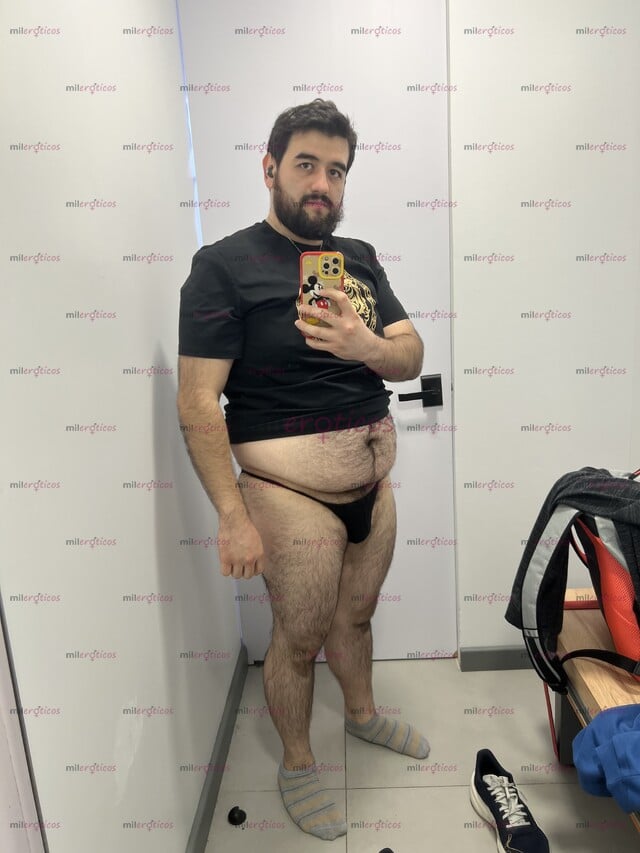 FOTOS DE HOMBRE AGRADABLE, AMISTOSO Y DE MENTE ABIERTA