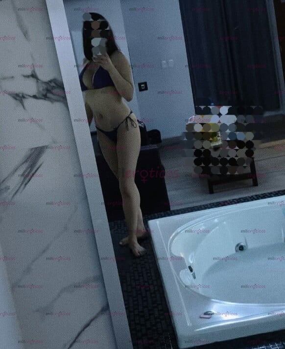 FOTOS DE HERMOSA MASAJISTA BLANCA BRUNET , DELGADA