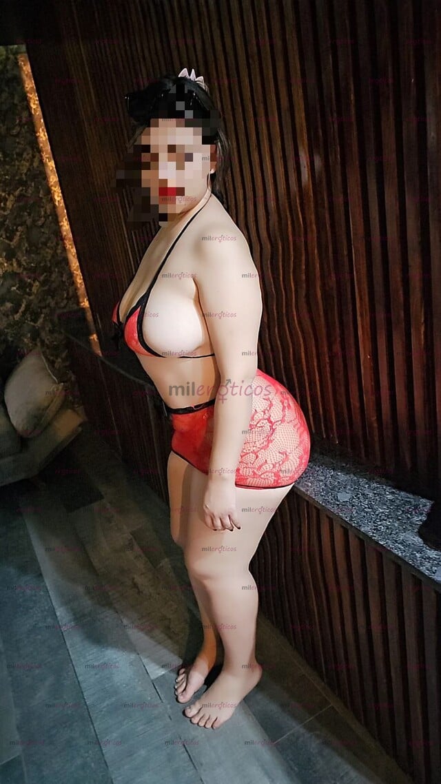 FOTOS DE HOLA PAPI CHICA JOVEN NALGONA Y MUY CHICHONA AMOR DISPONIBLE PARA TI PAPI LLAMAM